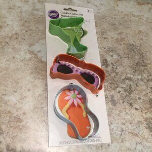 Wilton Cookie Cutter Set - NEW!